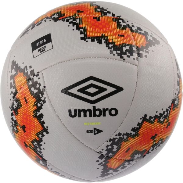 Umbro NEO SWERVE Fotbalový míč